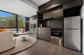 Elegant Studio with Parking